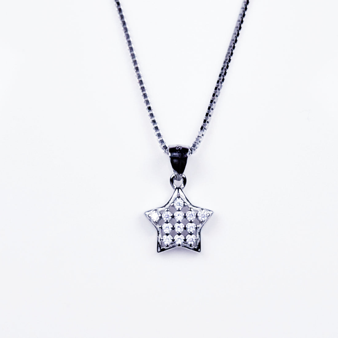 iced out star pendant without chain