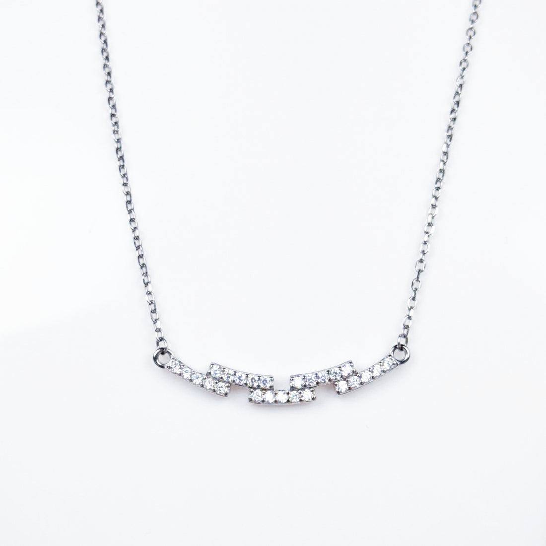 Silver 5 pieces stone pendant with chain
