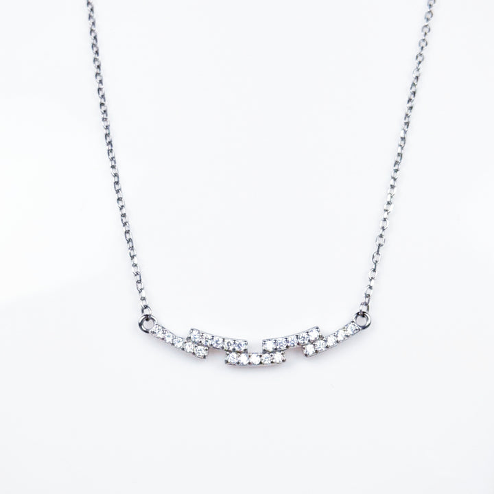 Silver 5 pieces stone pendant with chain