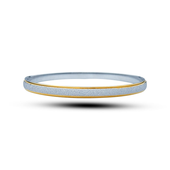 Silver rough lining and side gold plated kada
