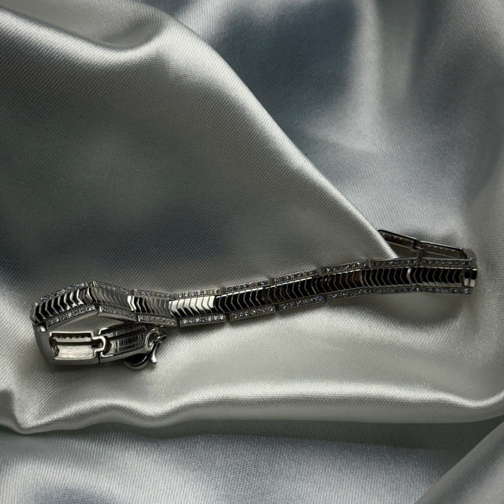 Silver american diamonds arrow bracelet