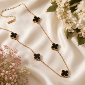 Anti tarnish black clover necklace